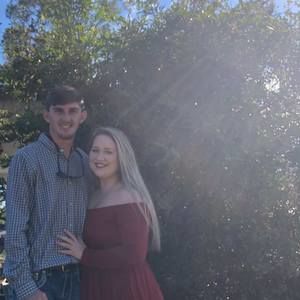 Meet your Posher, Emilee